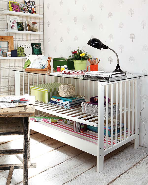 how to turn a crib into a desk
