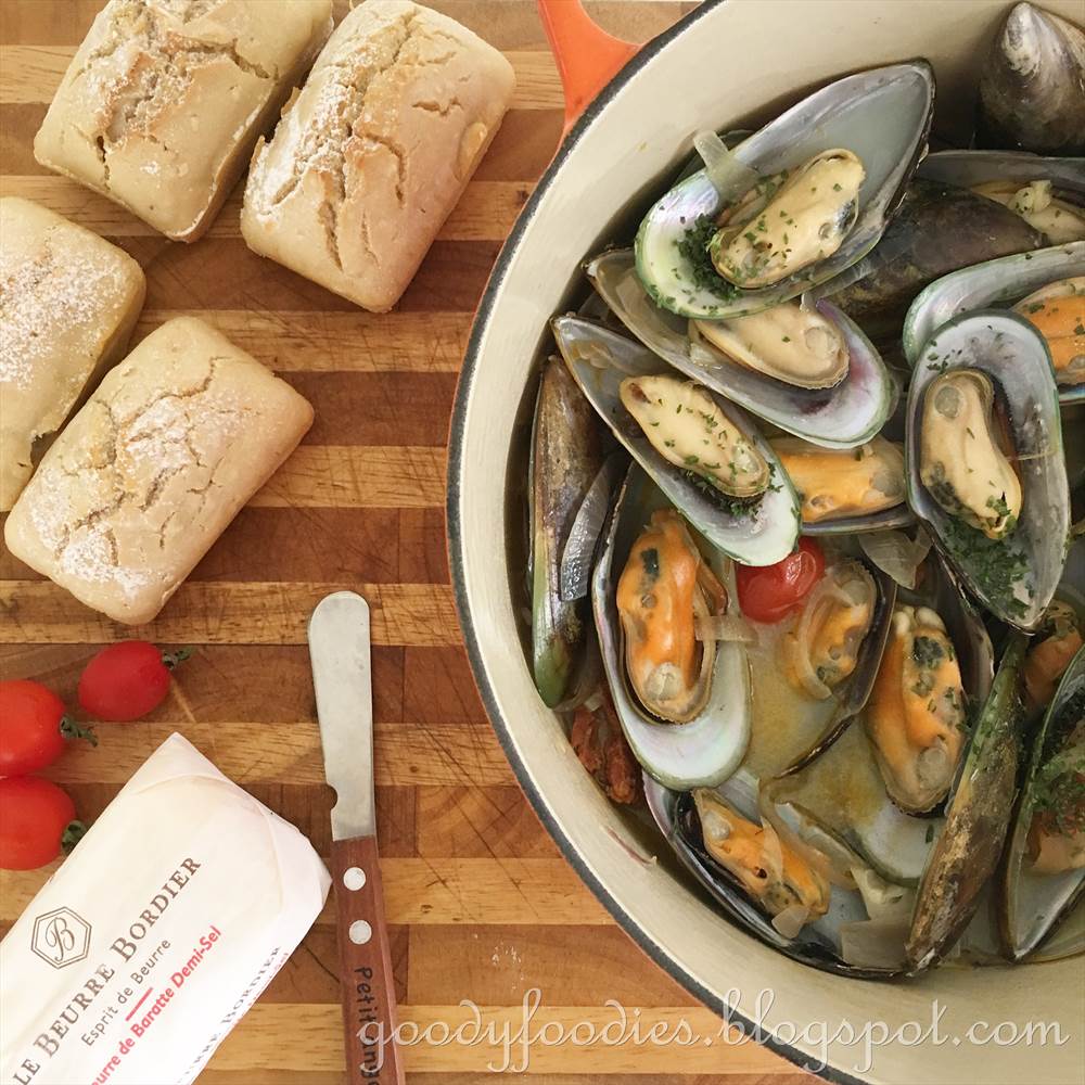 GoodyFoodies Recipe Quick & Easy Beer Bread (Gordon Ramsay)