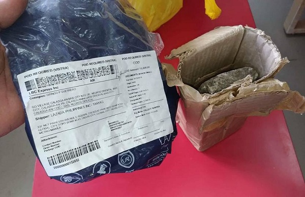Shopper receives rock instead of Php10k phone from online store