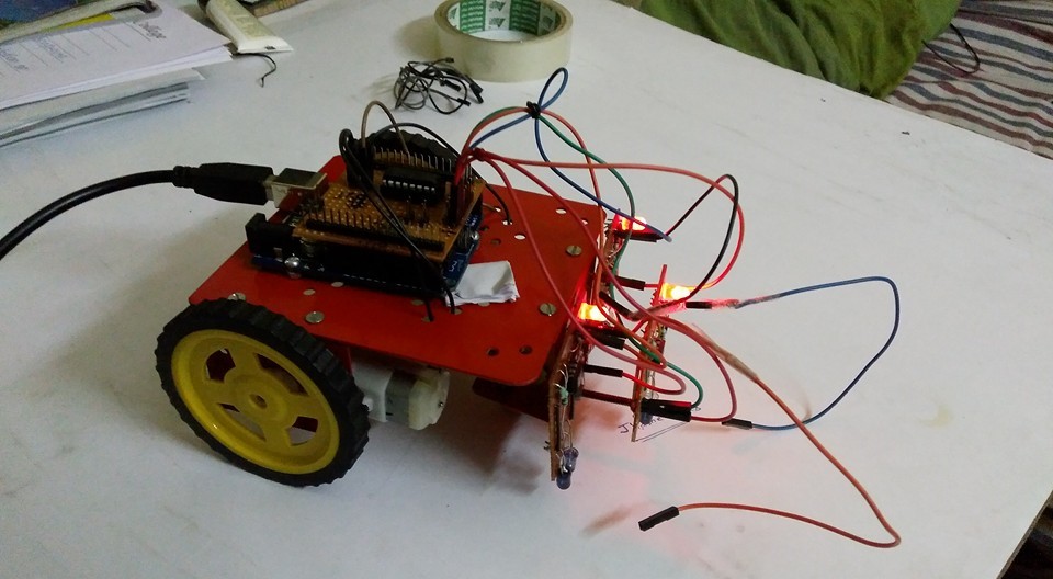 LINE FOLLOWER BOT USING ARDUINO.
