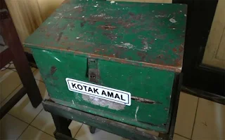 Uang Kotak Amal Masjid Untuk Apa Saja?