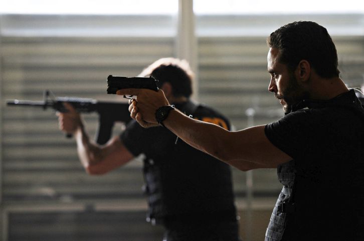Graceland - Episode 2.10 - The Head of the Pig - Promotional Photos