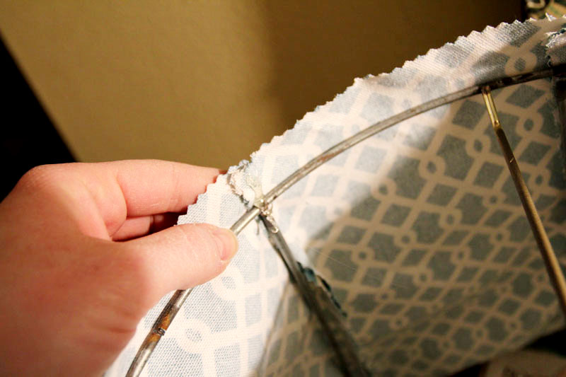 The Sassy Pepper: Just Slip on a New Lamp Shade! {Tutorial}