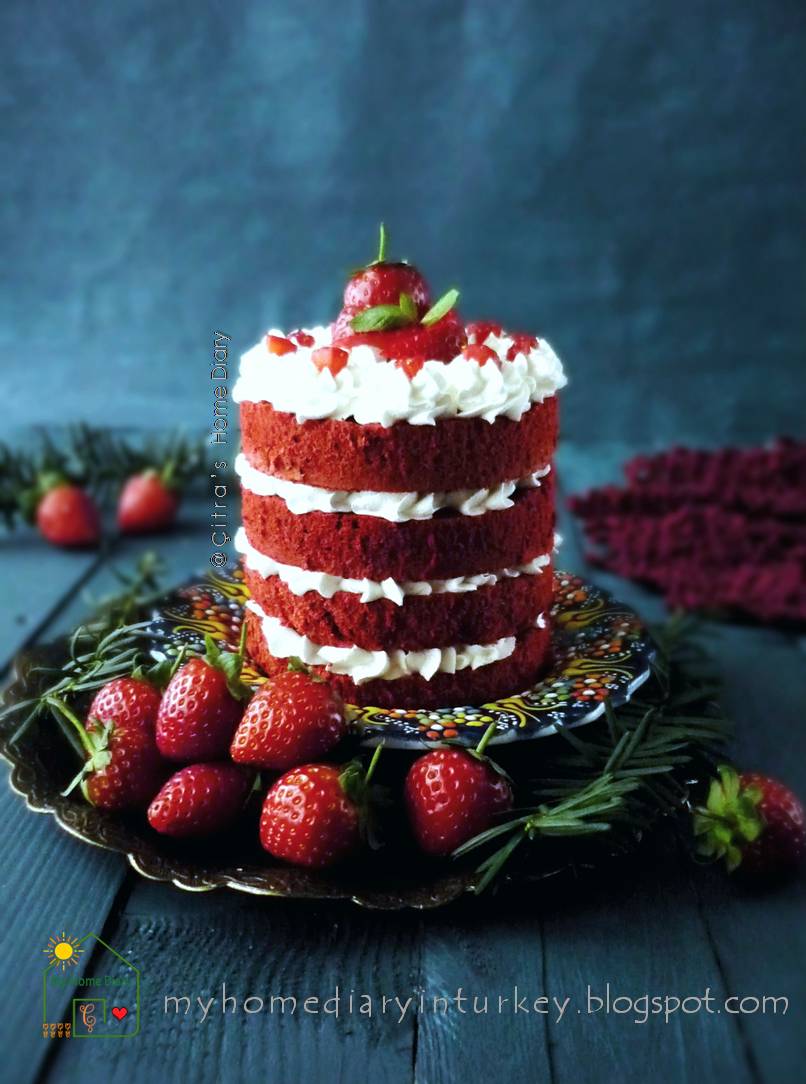 Red Velvet Strawberry Chocolate Cake Red Velvet Strawberry Chocolate Cake