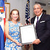Emprendedora ocoeña Darys Estrella puso a circular en NY su libro “El Hierro que Forjó a la Dama”; es reconocida por consulado dominicano