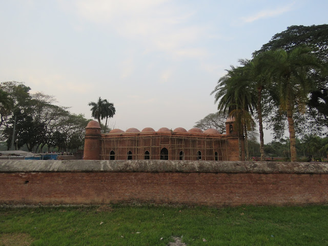 Shait Gombuz Masjid