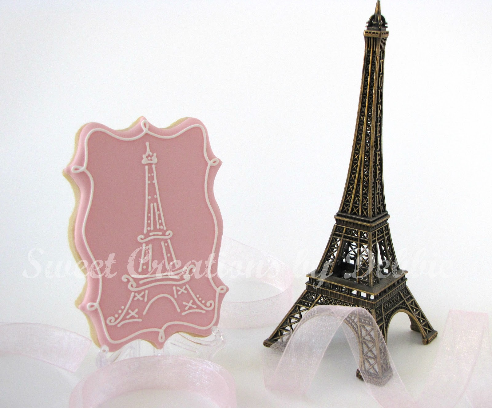 Sweet Creations by Debbie Pink Eiffel Tower Cookies