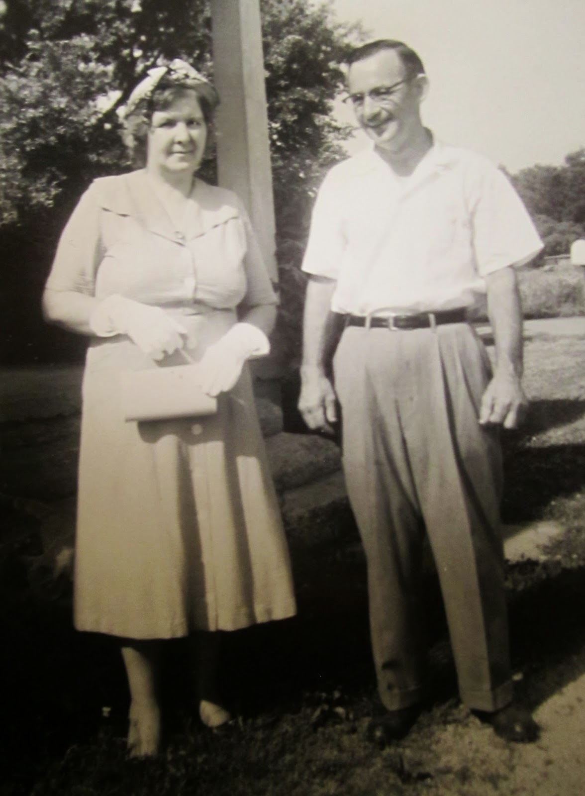 Climbing My Family Tree: Anna Mae (Bennett) & Owen "Carl" Henn - early to mid 1950's