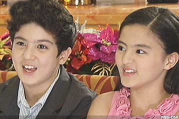 Carmina Villaroel was in tears after Zoren Legazpi and their twins did THIS to her on her birthday! Carmina Villaroel was in tears after Zoren Legazpi and their twins did THIS to her on her birthday!