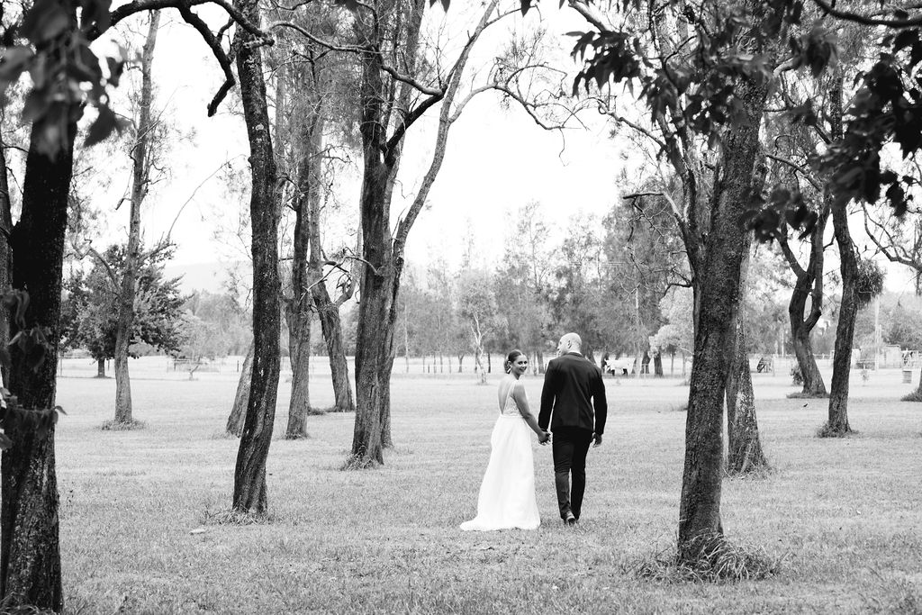 mobile moments photography hunter valley wedding bridal gowns venue florals