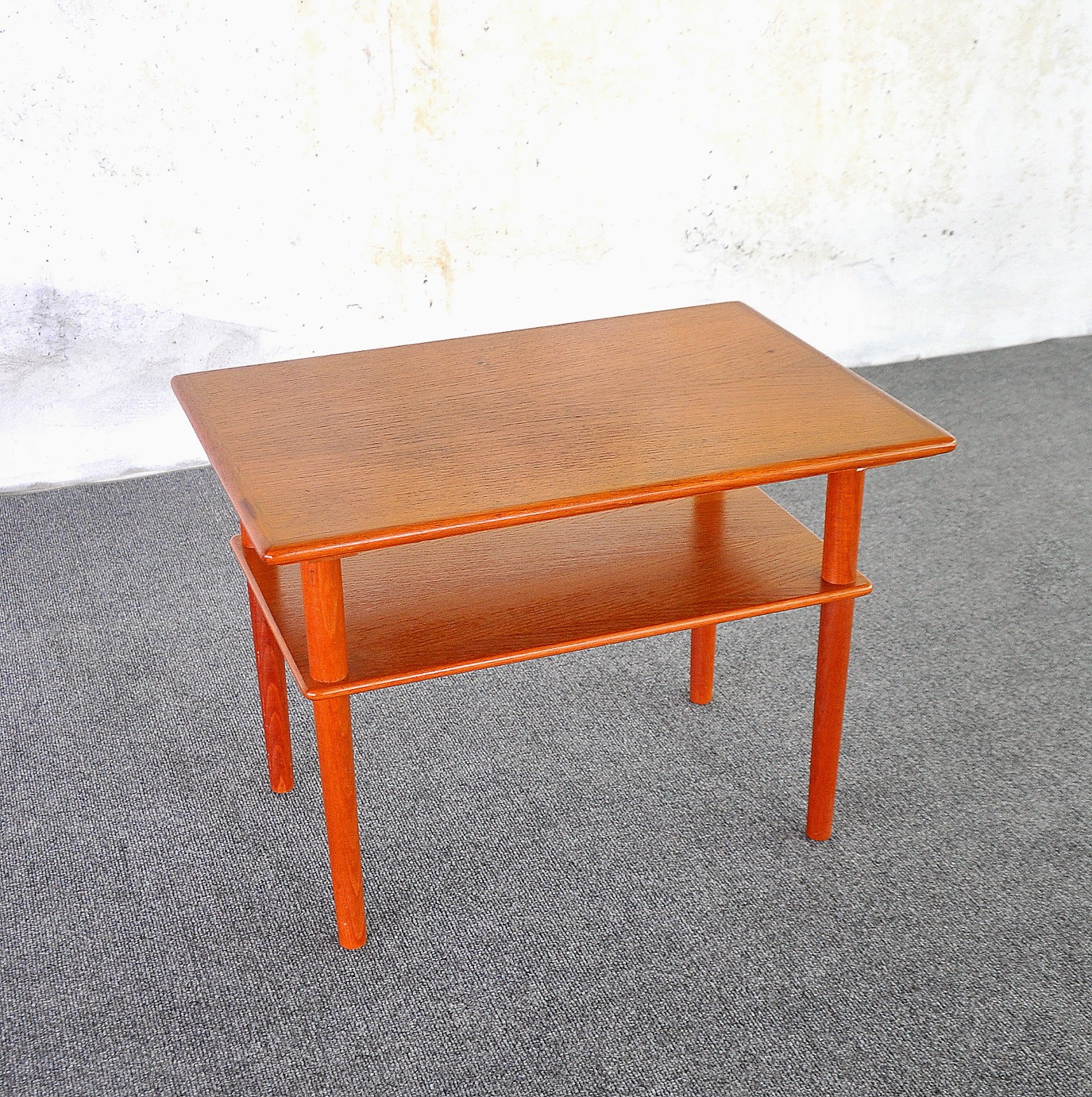 SELECT MODERN Danish Modern Teak Side End Table or Nightstand