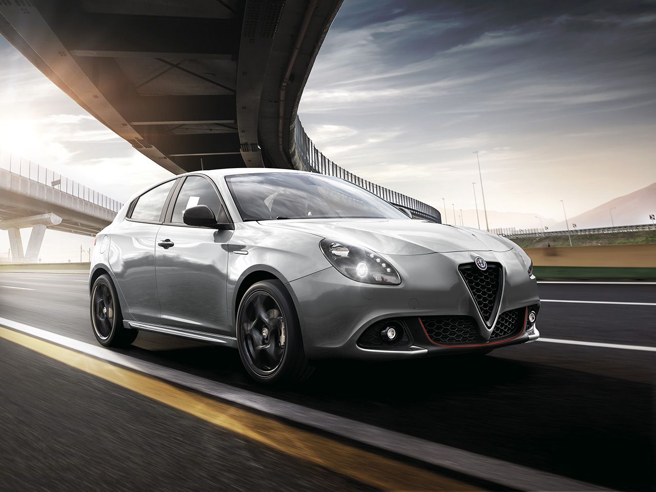 Il Motivo Del Calo Delle Vindite Di Alfa Romeo Giulietta 42 Giulia 45 E Stelvio 16