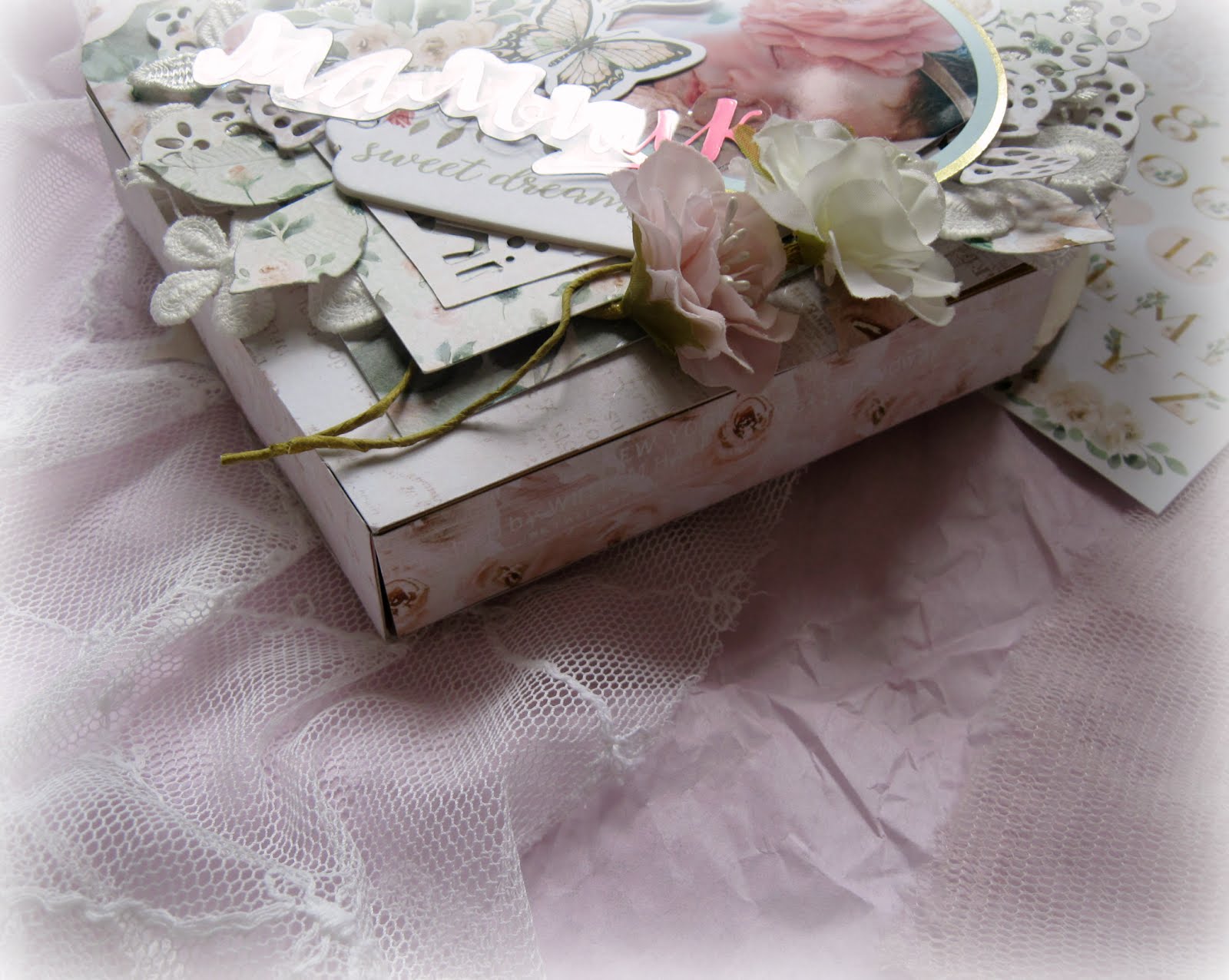 С днем татьяны красивые нежные в коробочках. Надписи для свадебной коробки. С днем татьяны красивые нежные в коробочках. Коробка нежность 14*14. Коробка нежная.