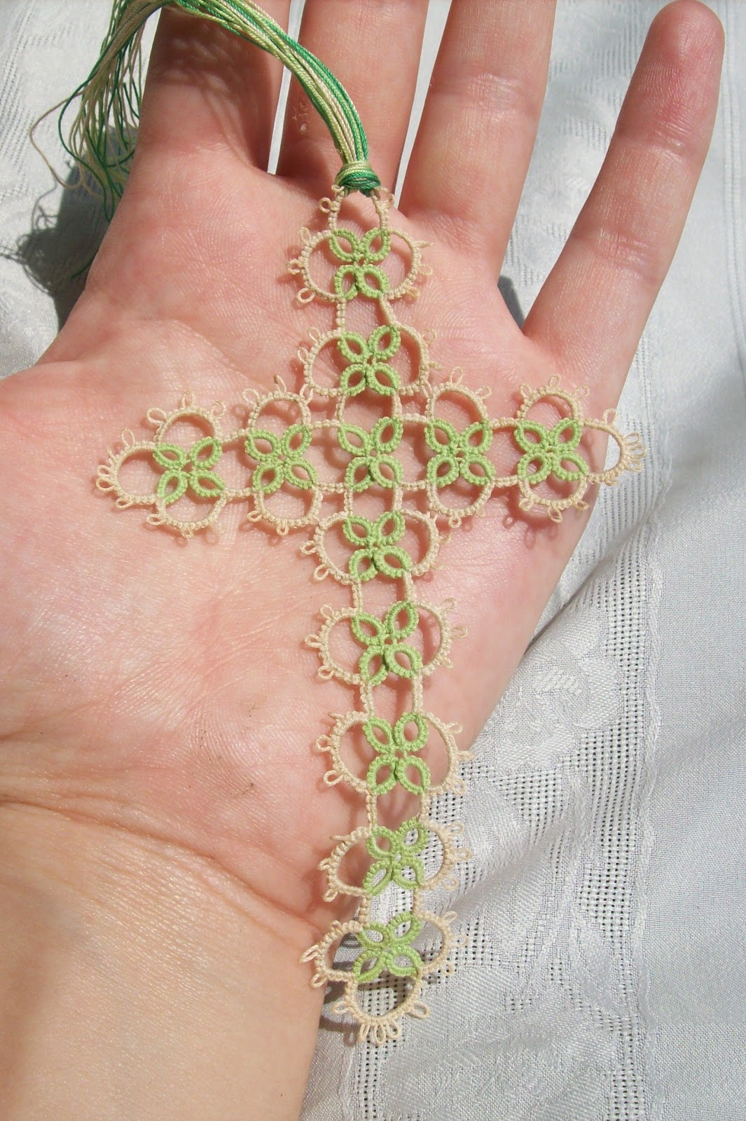 Straight Laced Tatting "Ann" Cross Bookmark