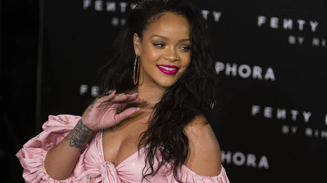 Rihanna Push Up On Me MP3, Video & Lyrics Rihanna Push Up On Me MP3, Video & Lyrics
