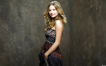 emily vancamp