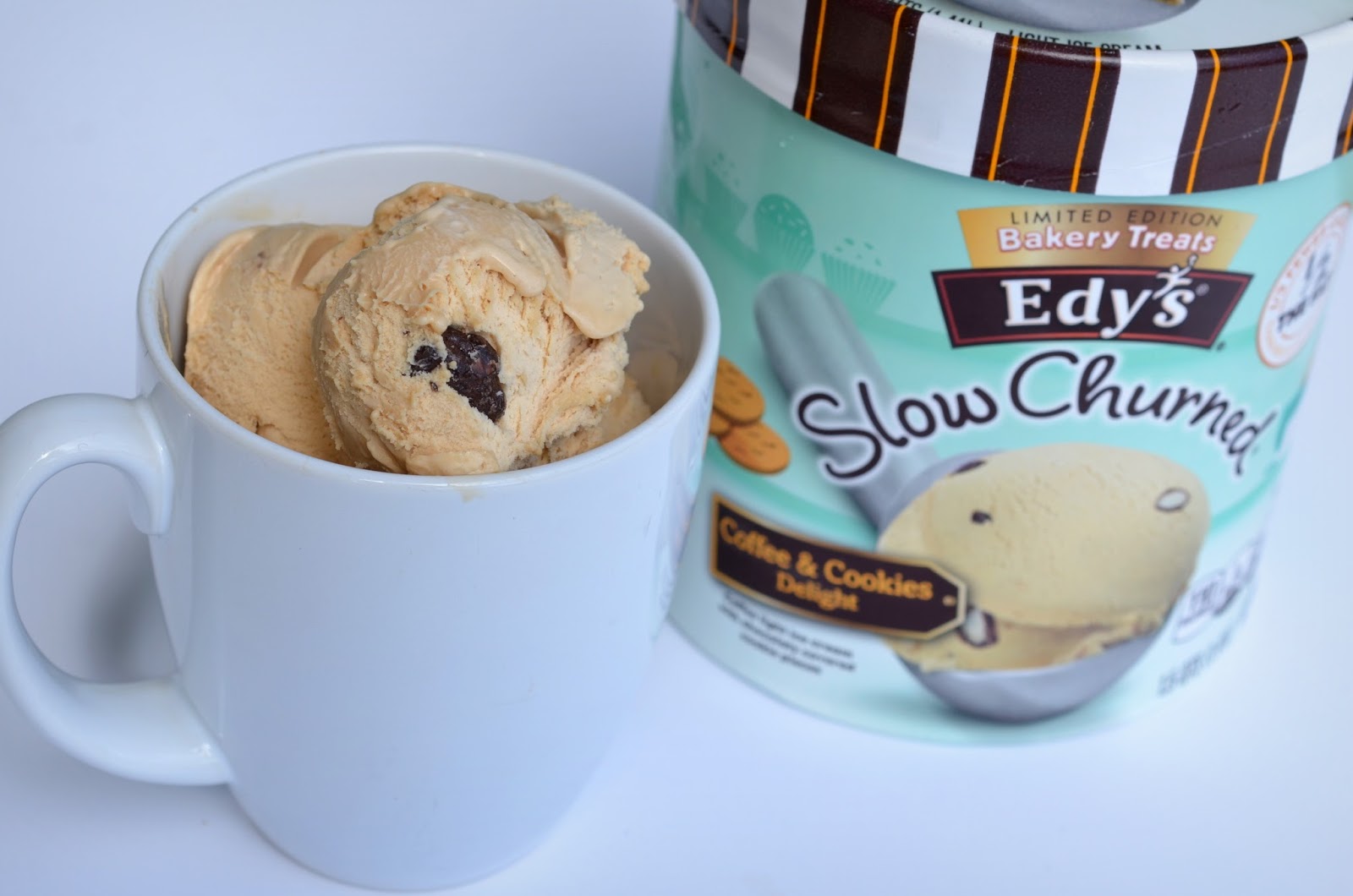 food and ice cream recipes REVIEW Edy's Slow Churned Coffee & Cookies Delight