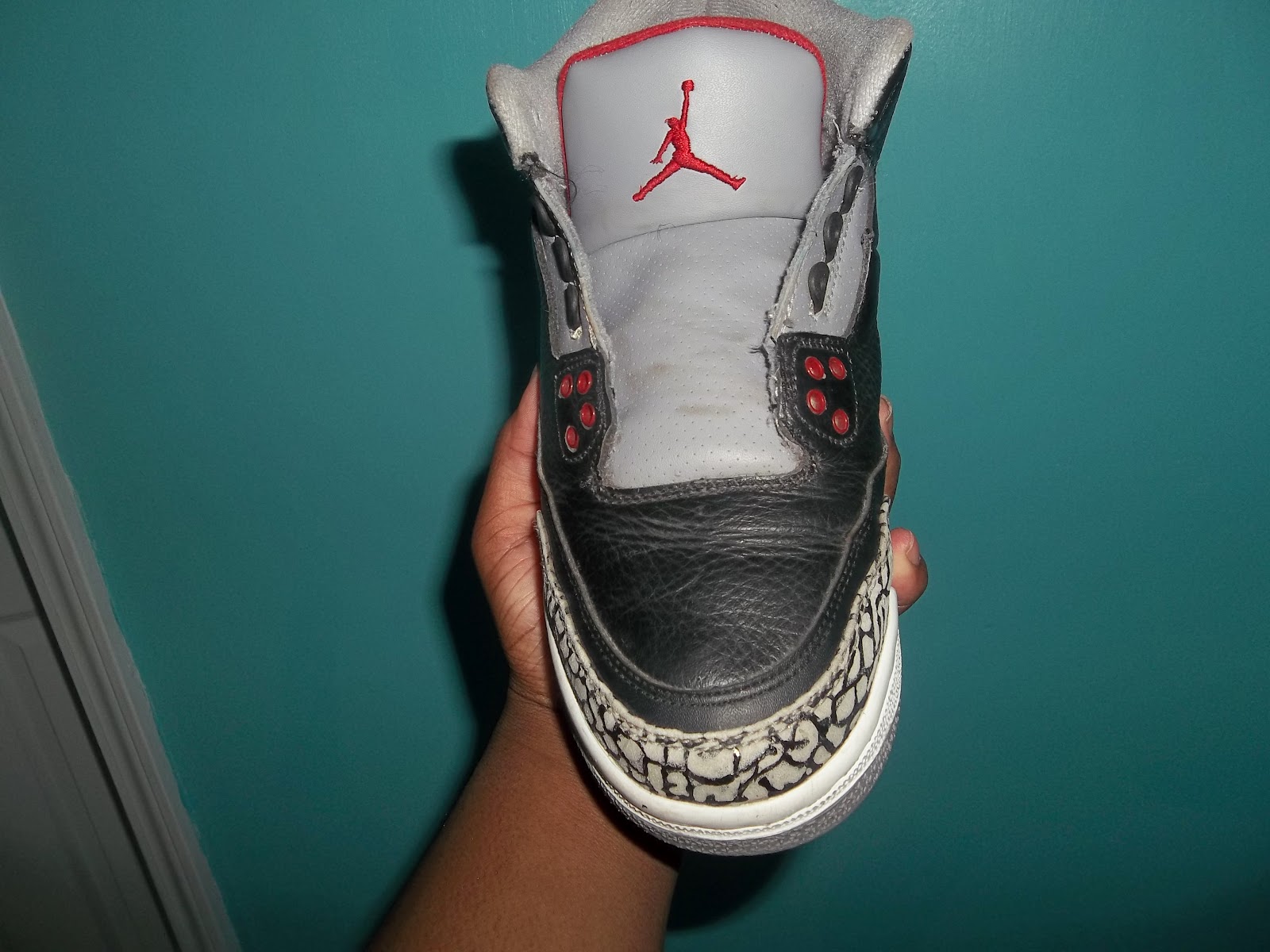 Nosidam Style Refurbishing Jordan Retro 3's (Beaters)