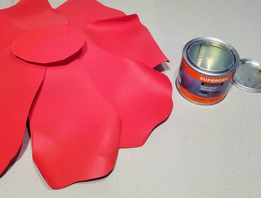 como hacer una flor en foami