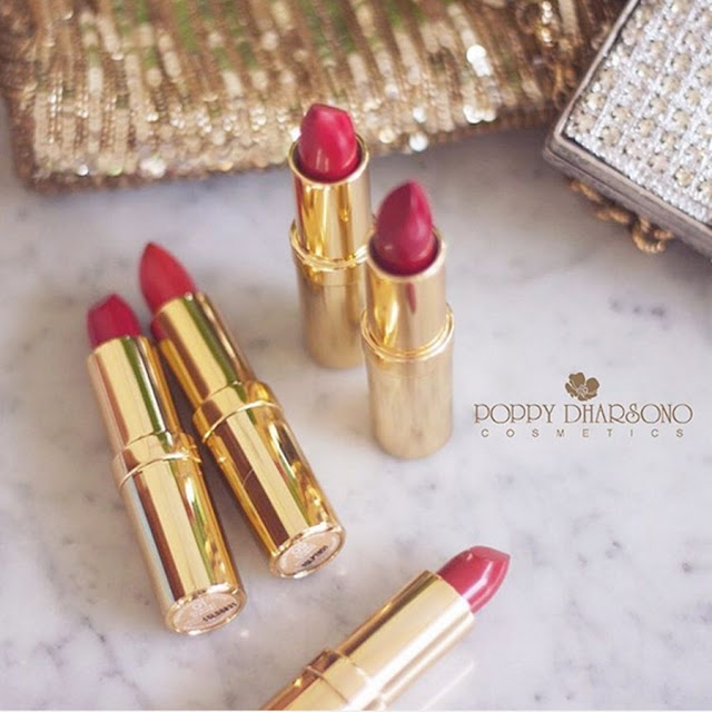 Review Poppy Dharsono cosmetics bedak Poppy Dharsono lipstick lipstik Poppy Dharsono