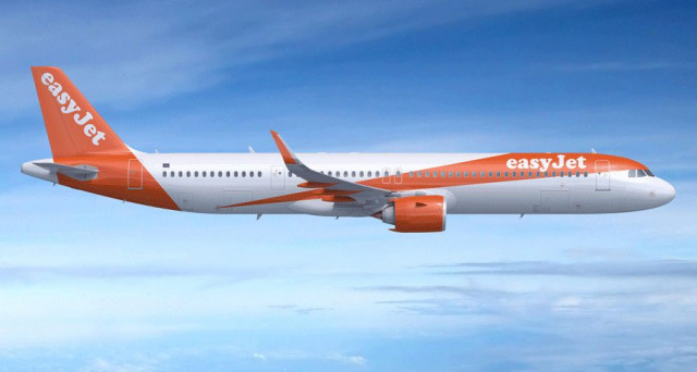 Giornale Di Basilicata Fumo In Cabina Per Un Aereo Easyjet Volo