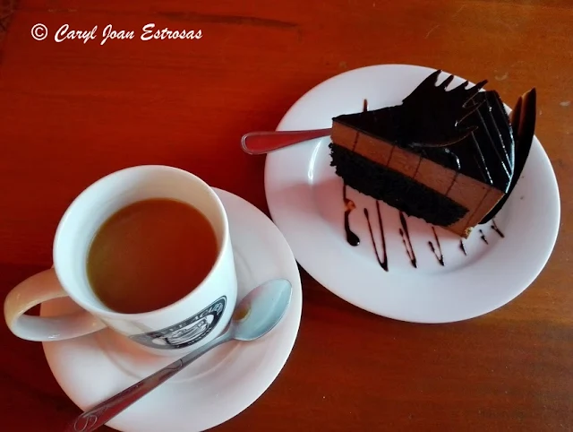 Coffee and chocolate cake @ Coffee Academy, Angeles City