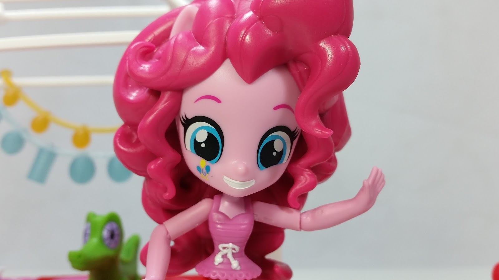 pinkie pie bedroom set