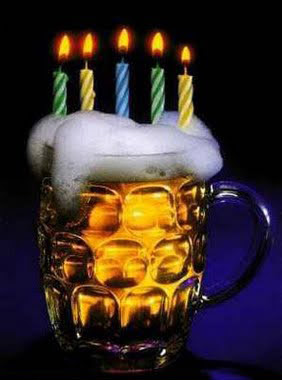 Bier zum Geburtstag mit kerzen Bier zum Geburtstag mit kerzen