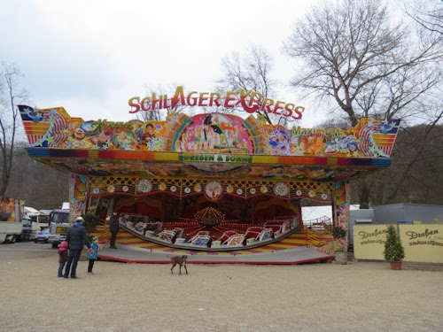 Http Archiv Woxx Lu 1390 1399 1395 1395woxxkomplett Pdf