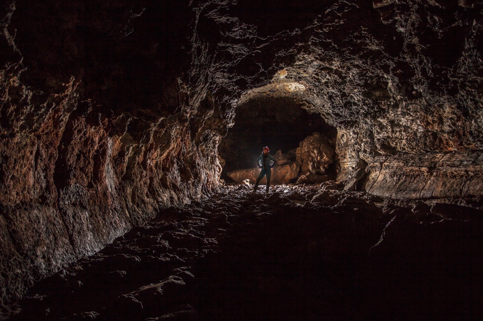 DUCK CREEK "MAMMOTH" LAVA TUBE CAVE, UTAH, UTAH ADAM HAYDOCK