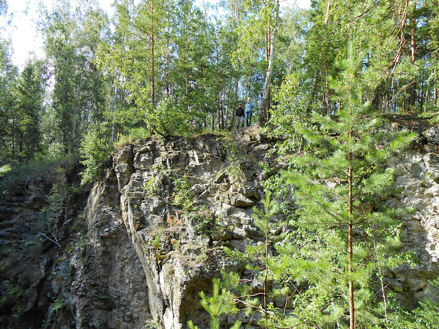 Отвесные стены