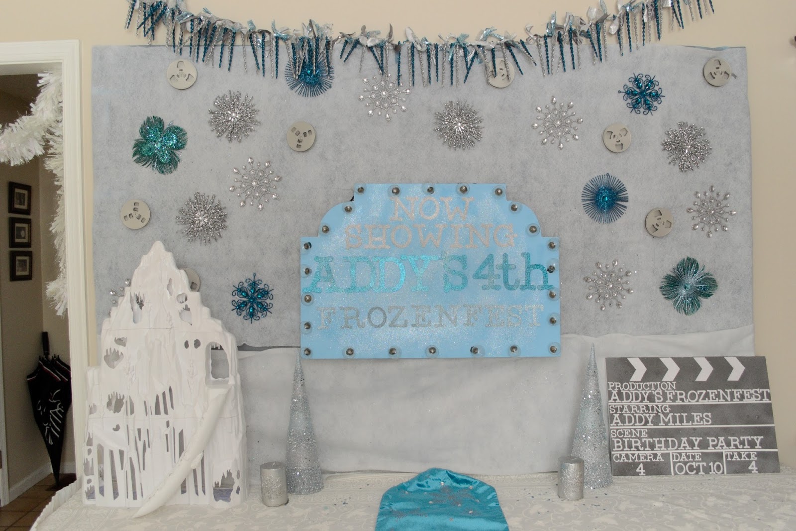 Manic Mama Miles Addy S 4th Frozenfest Birthday Party Decorations