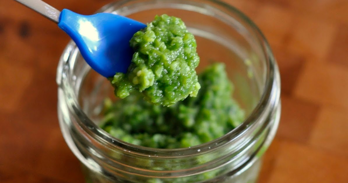 How To Make and Freeze Homemade Baby Food {Green Bean Purée}