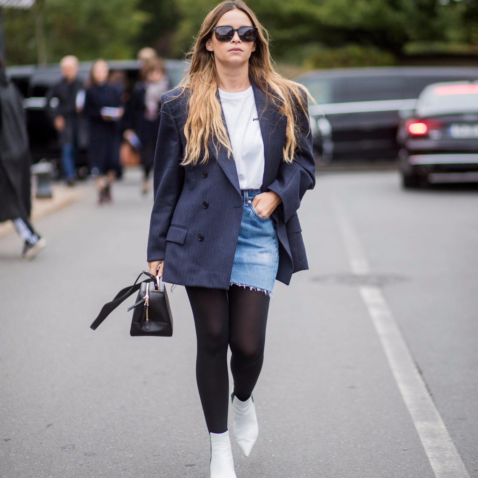 7 fun (and grown-up) ways to wear tights this season From embracing ...
