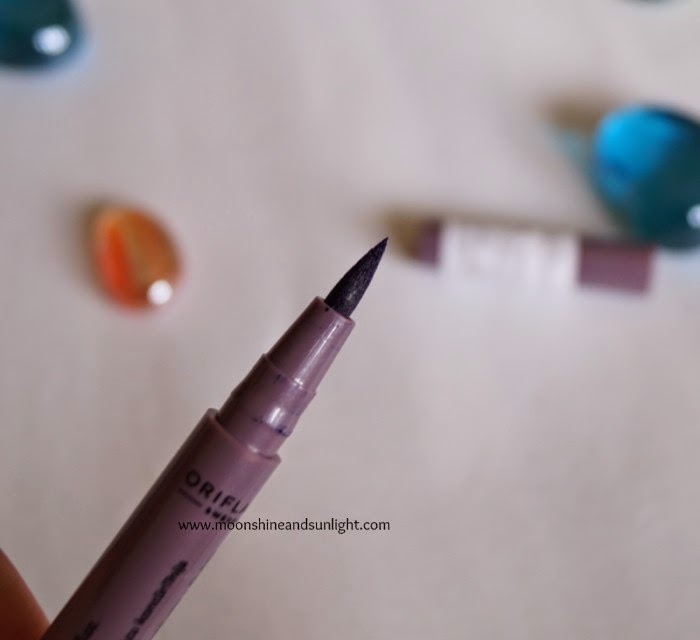 Oriflame "The One" Eyeliner stylo in Blue review and swatch Indian