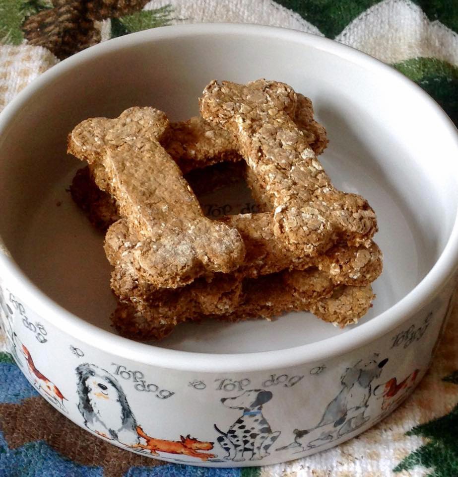 The Happy Housewife Oatmeal Dog Biscuits the-happy-housewife-oatmeal-dog-biscuits