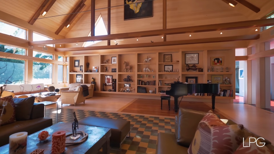 38 Interior Design Photos vs. 40 Sayres Path, Wainscott, NY Luxury Mansion Tour