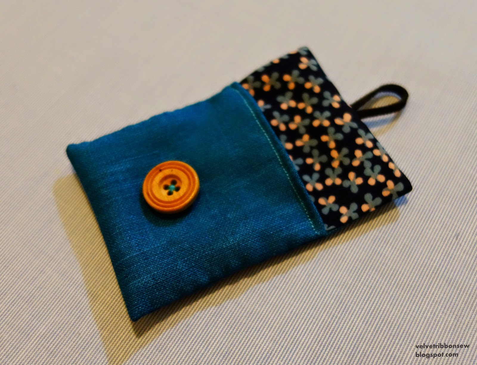 DIY Friday: Jewelry Pouches