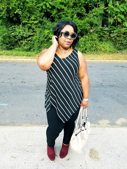 plus size blogger, black and white tunic, fashion sunglasses, wine booties