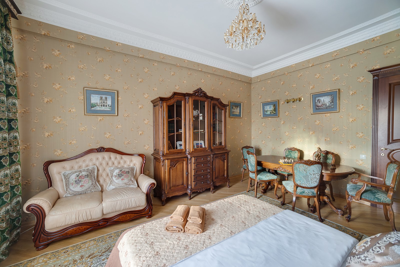 котельническая набережная 1/15 квартиры. котельническая роял тауэр. квартиры в сталинке на баррикадной. кудринская тауэр апартаменты. сталинская высотка на баррикадной квартира.