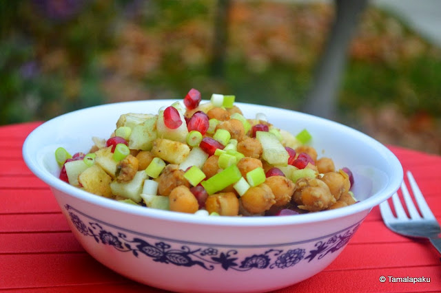 Chickpea-Banana Salad