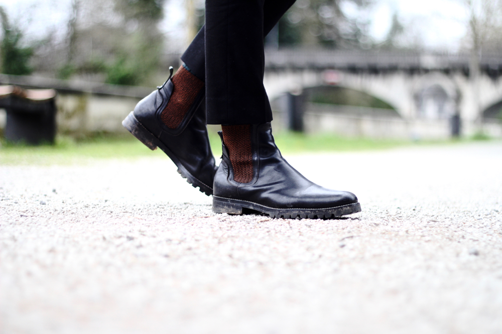 BLOG_MODE_STYLE-homme-masculin-angouleme-musee-de-la-bd-bande-dessinee-elegant-veste-balibaris-tartan-cardigan-agnesb-boots-dries-van-noten-fashion - 3