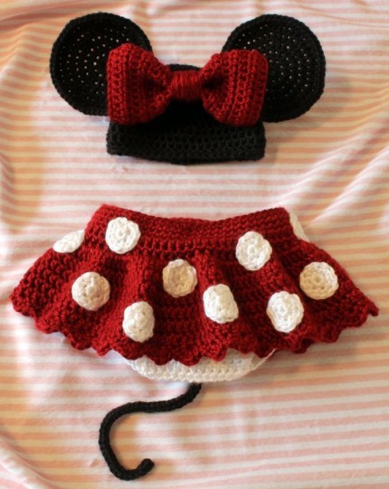 Minnie Little Mouse hat, shoes and skirt set - Free Pattern