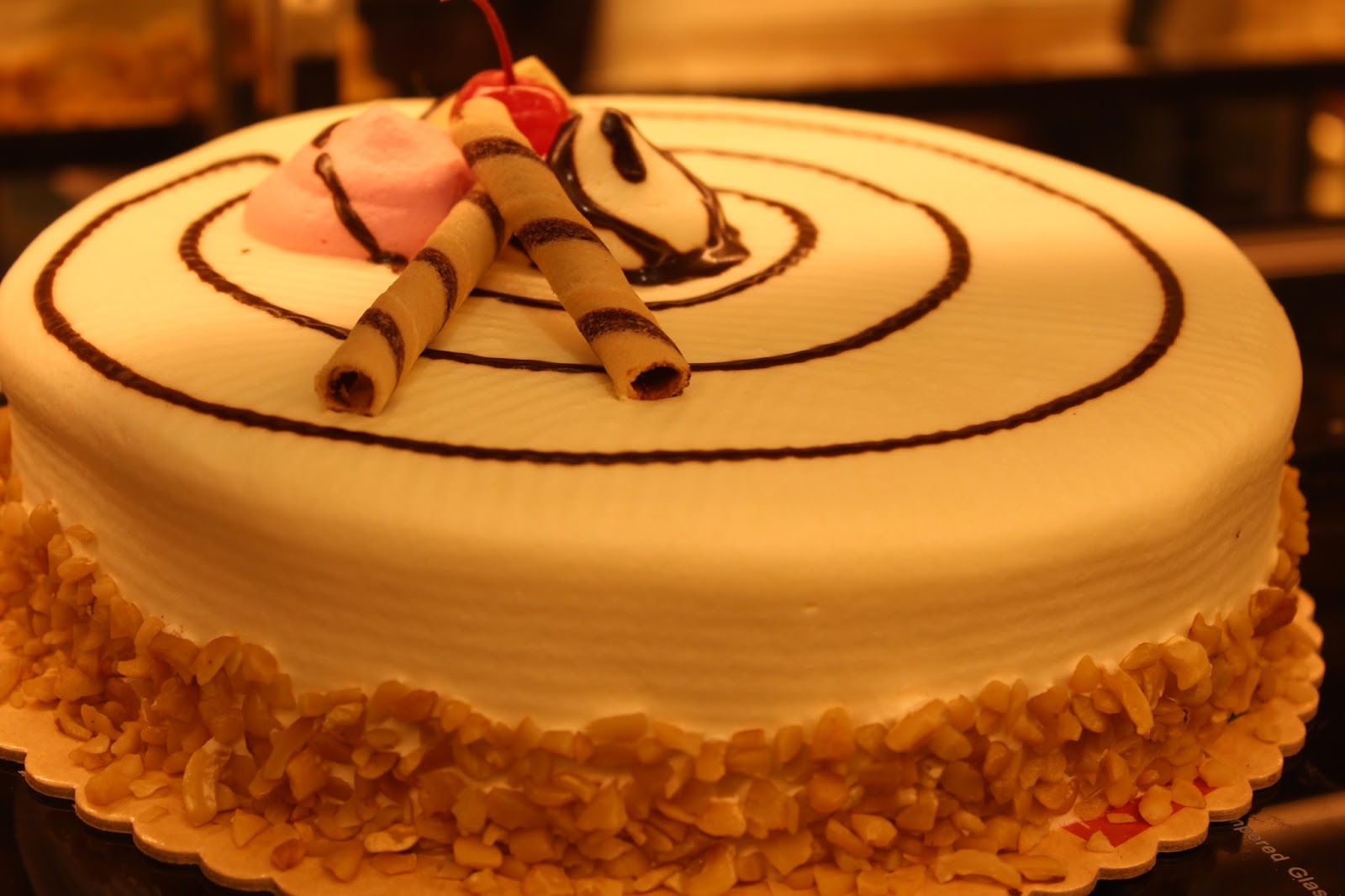 Mom's World of Arts and Happiness: Red Ribbon: Yesterday, Today and