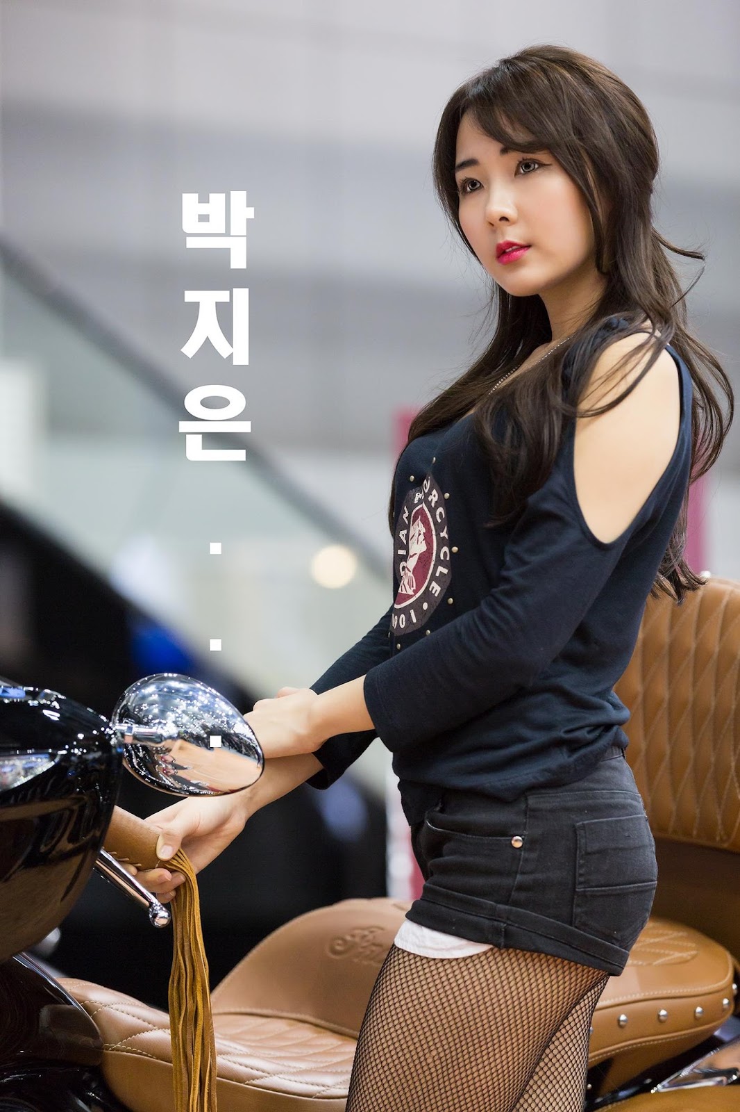park ji eun seoul motor show 2017 park ji eun seoul motor show 2017