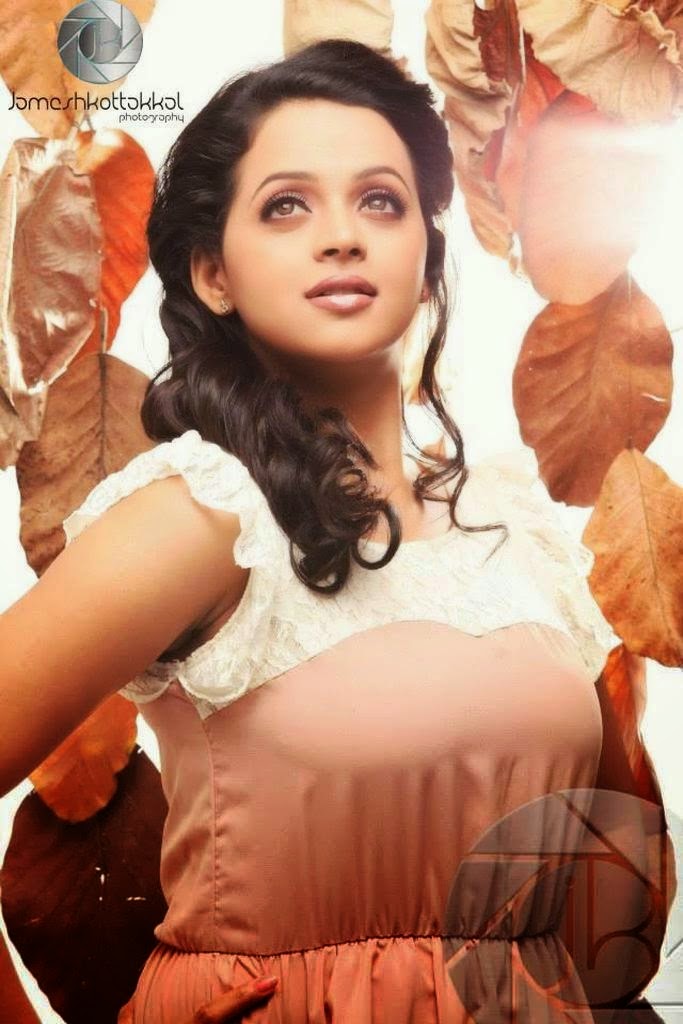 Bhavana Latest Photoshoot Stills 1 Tamil Movie Posters Images Actress
