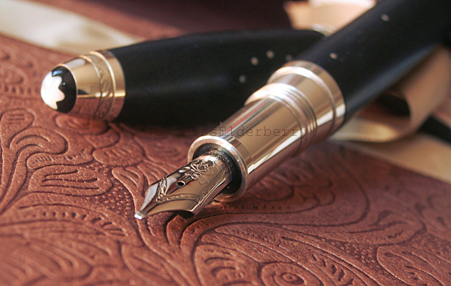 these beautiful pens Wood & Silver Montblanc l'Aubrac