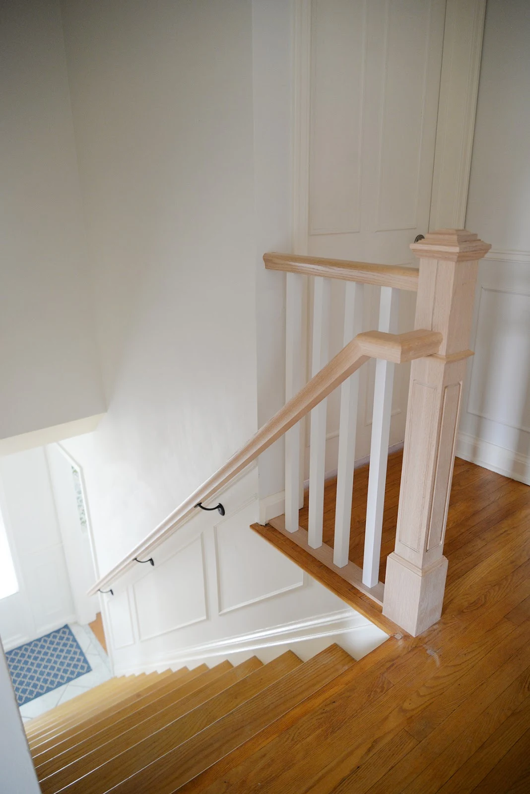 gmano railing, updated traditional wood railing, stair rail before and after