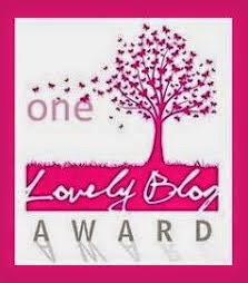 PREMIO LOVELY BLOG AWARD