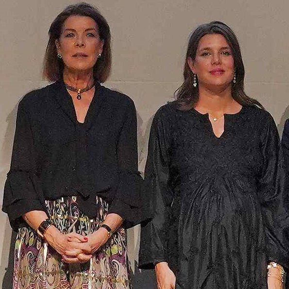 Princess-Caroline-and%2BCharlotte-Casiraghi-6.jpg